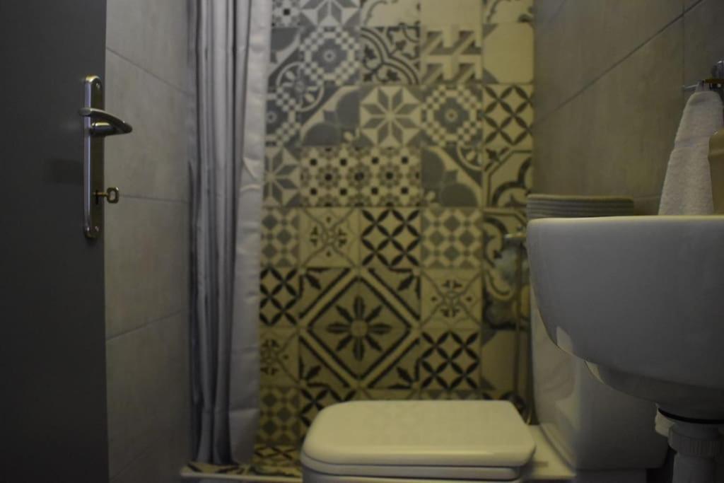 Poe Home Trikala ภายนอก รูปภาพ