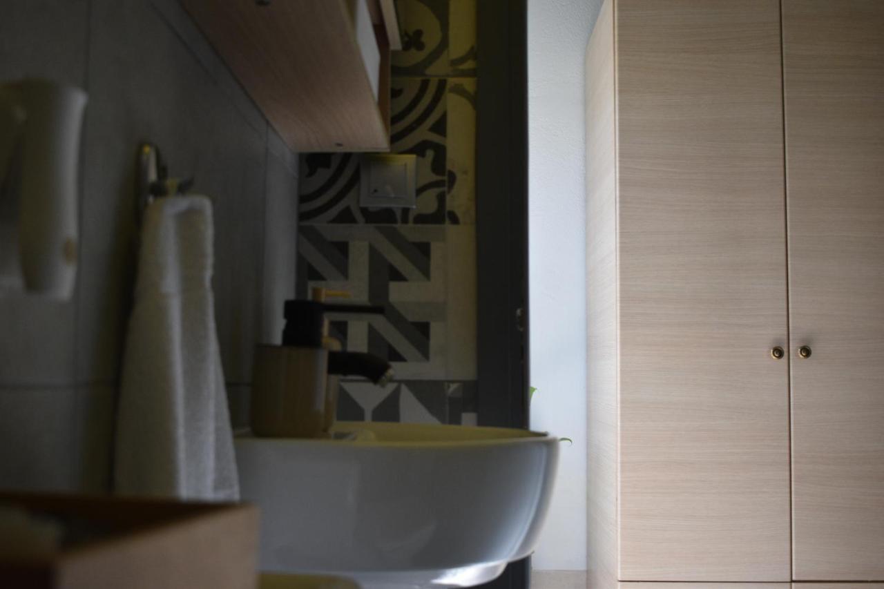 Poe Home Trikala ภายนอก รูปภาพ